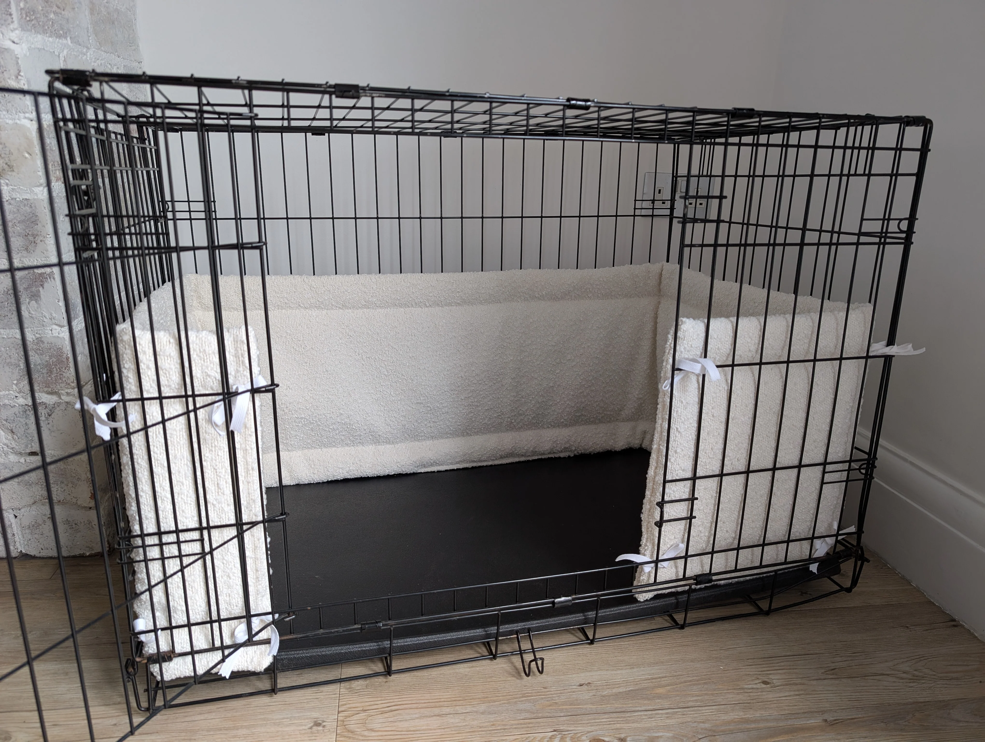 Dog crate bumper - off-white boucle - Image 4