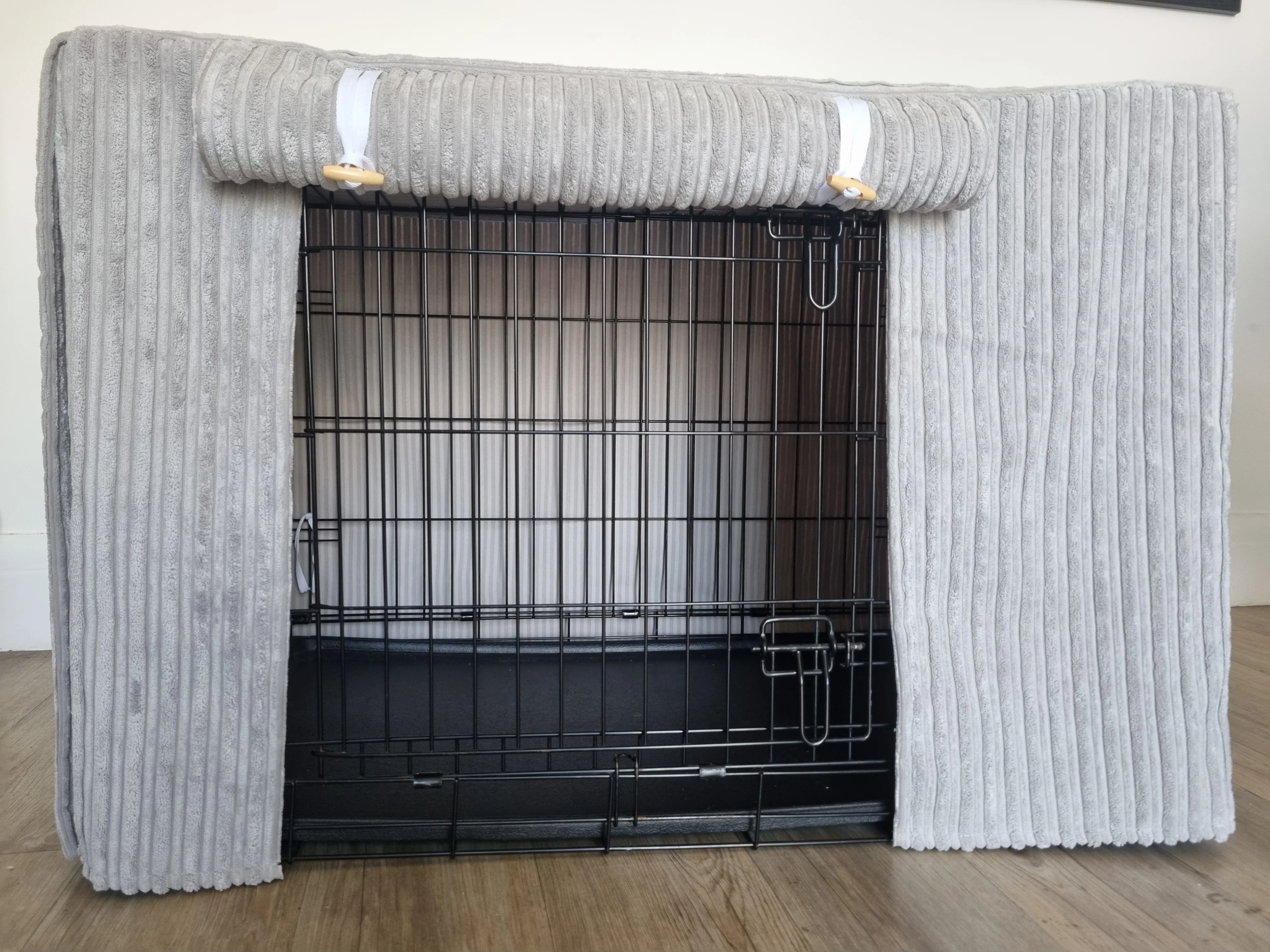 Dog crate cover - Soft grey plush fabric - Image 3